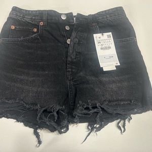 NWT black Zara shorts